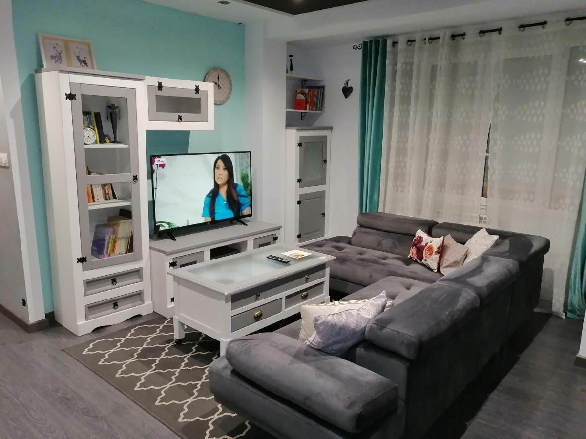 Appartamento Luminoso Loft Monforte De Lemos Esterno foto
