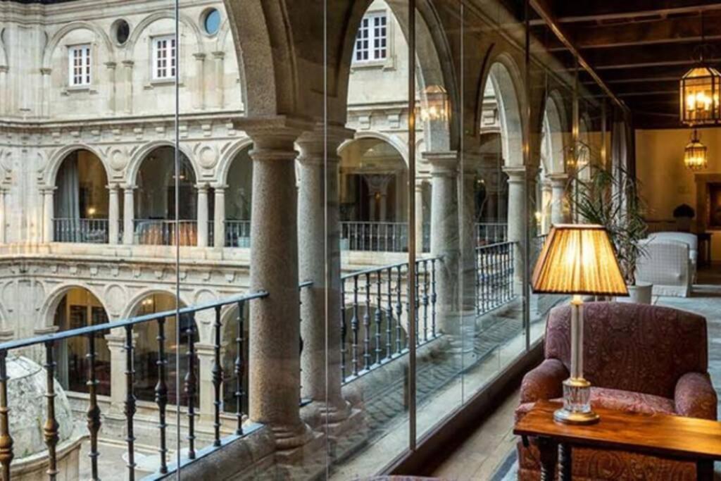 Appartamento Luminoso Loft Monforte De Lemos Esterno foto